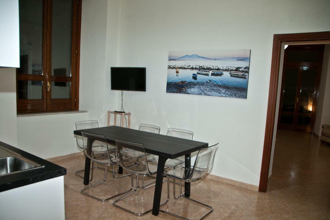 Apartamento Casa Del Palumbo Nápoles Exterior foto