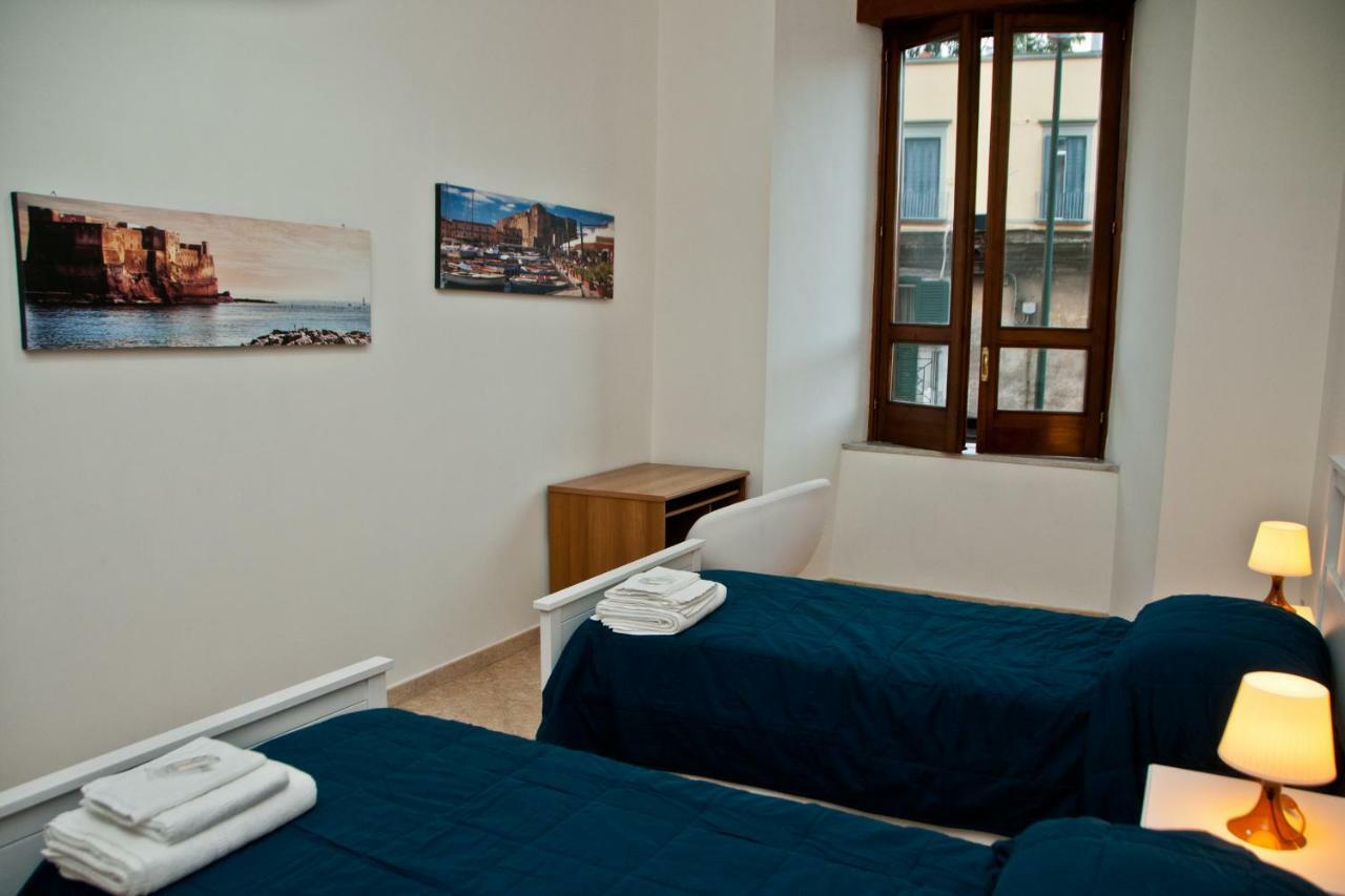 Apartamento Casa Del Palumbo Nápoles Exterior foto